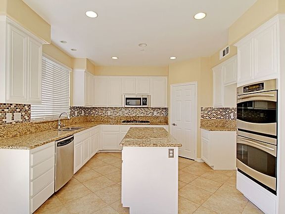 5th image of 5385 Campania Way