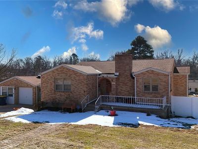 1206 N 3rd St, Festus, MO, 63028