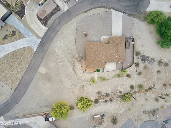 2nd image of 330 Cat Claw Ln