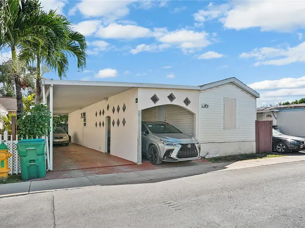 12401 W Okeechobee Rd #19, Hialeah, FL 33018