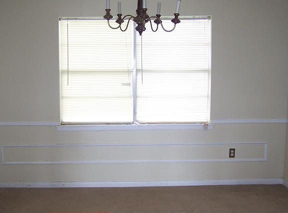 5th image of 3832 Agateway Dr