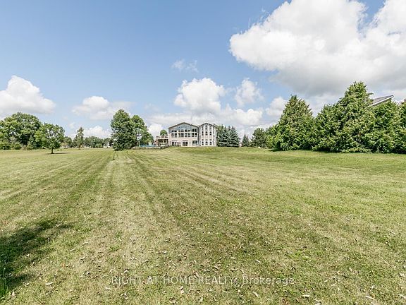 4th image of 3786 Tuppy Dr