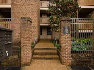113 Hillsboro Pl, Nashville, TN 37215