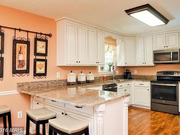 4th image of 30120 Shaw Ct