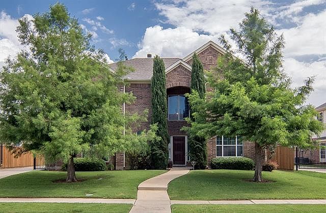 1st image of 629 Memorial Hill Way