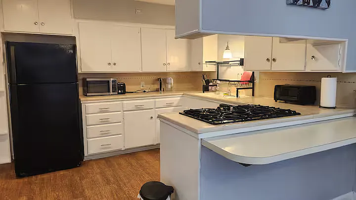 910 N Bonnie Brae St — Photo 13