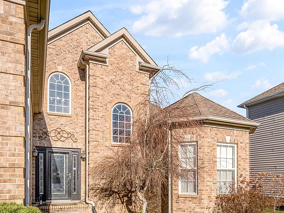 4th image of 2321 Thistle Park