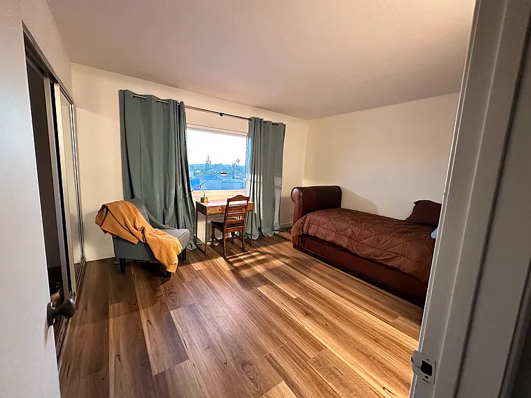 4505 California Ave — Photo 13