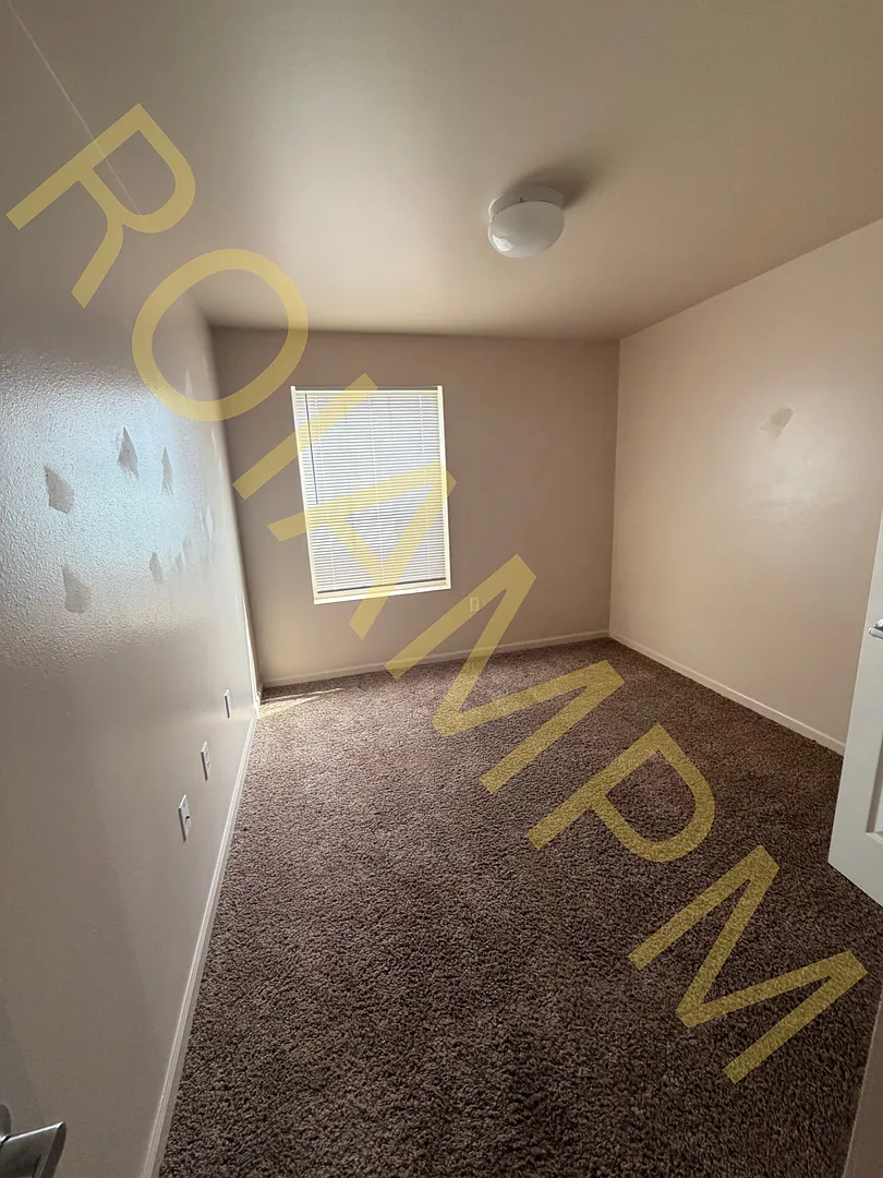 Riverview Apartments — Photo 2