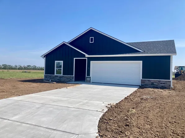1416 Curtiss Dr, McPherson, KS 67460