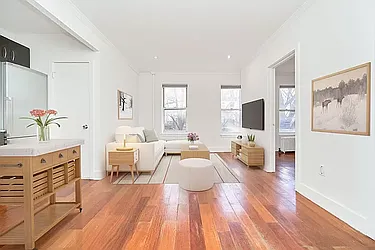 Rented by Living New York