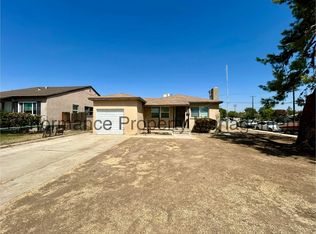 1900 Esther Dr, Bakersfield, CA