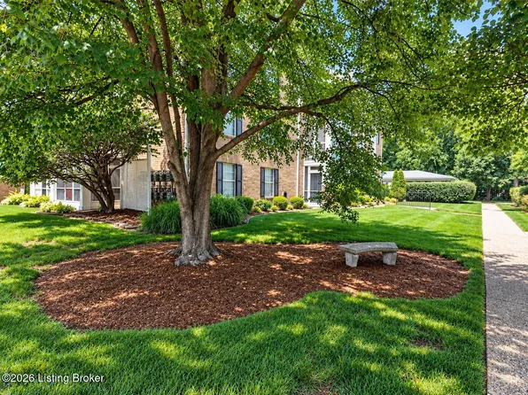 709 Donard Park Ave, Louisville, KY 40218