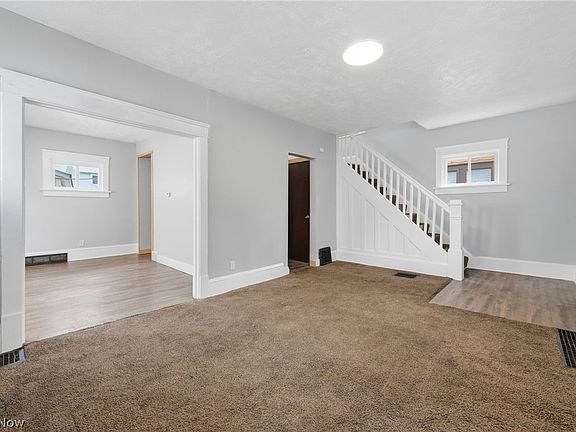 3rd image of 2911 Vera Pl NW