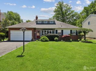 207 Stoughton Ave, Cranford, NJ 07016