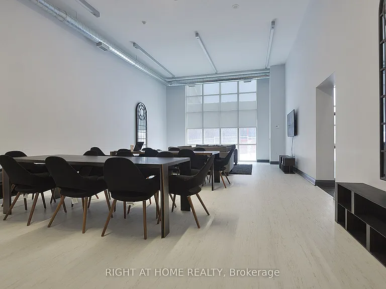 125 Western Battery Rd #1112 — Photo 35