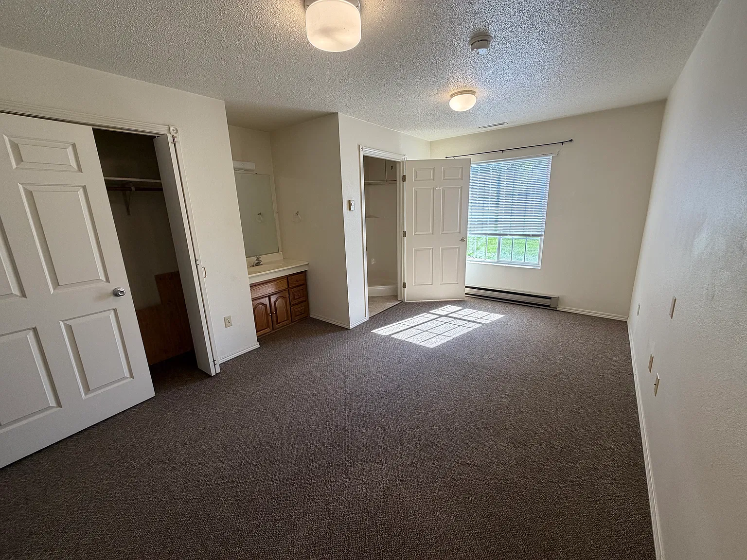 1 bed, 426 sqft, $850 — Photo 3