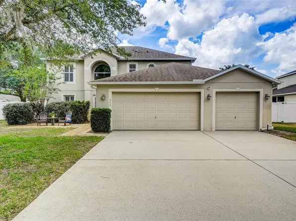 559 Granite Cir, Chuluota, FL 32766