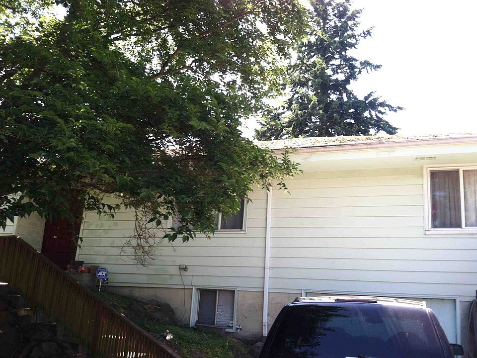 2nd image of 1511 NE 92nd St