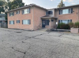 2377 Walton Blvd UNIT 12, Rochester Hills, MI 48309