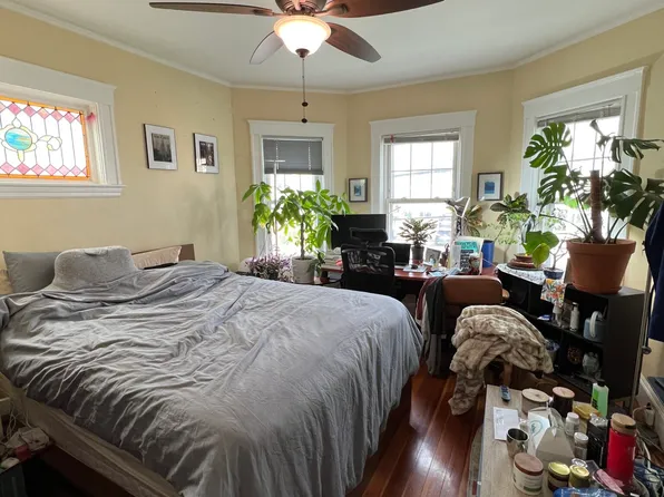 332 Beacon St, Somerville, MA