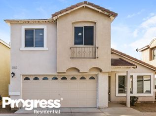 1330 S Red Rock St UNIT C, Gilbert, AZ 85296