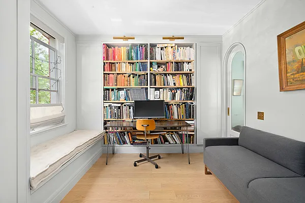 Sold by Compass | media 12