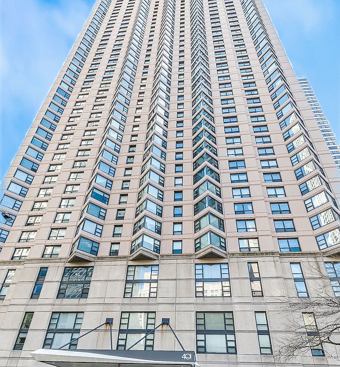 1st image of 401 E Ontario St APT 2108