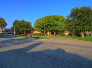 2413 Utica Ln, Perryton, TX 79070