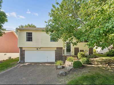 17725 Chandler St, Omaha, NE, 68136