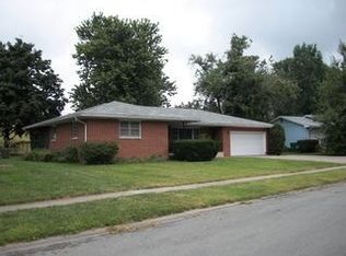 709 W Pauline St, Taylorville, IL 62568