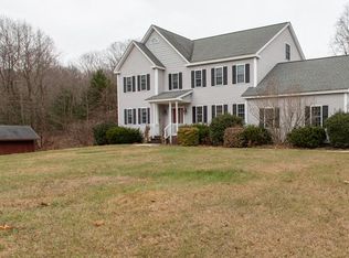 152 Haynes Rd, Townsend, MA 01469