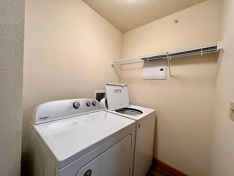 901 Dominion Dr #201 — Photo 10