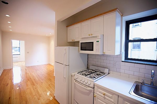 1st image of 19 Jones St APT 12A