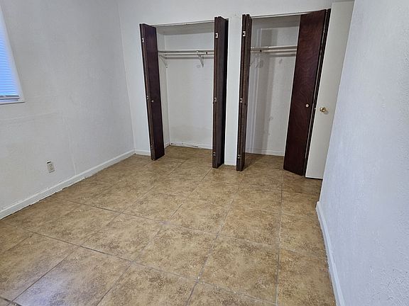 3rd image of 1921 Tracy Dr APT 7