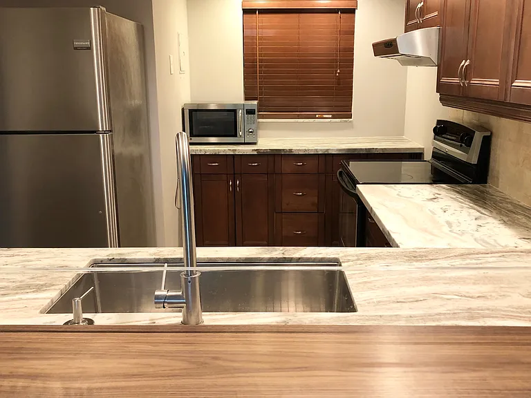 9230 Lagoon Pl #302 — Photo 7