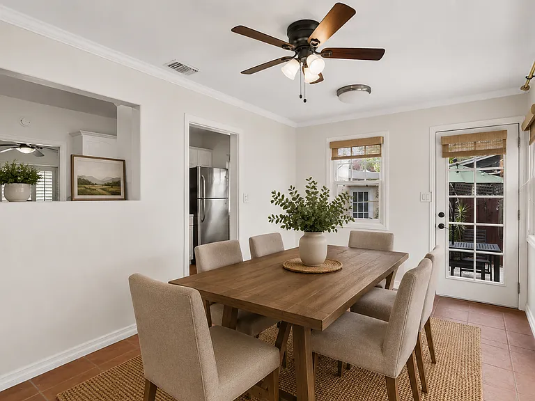 4740 W Mountain View Dr — Photo 16