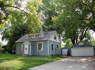 459 Prospect St NE, Hutchinson, MN 55350