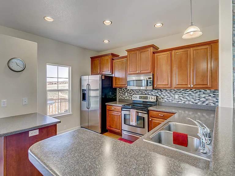 1033 Burning Bush Point — Photo 3
