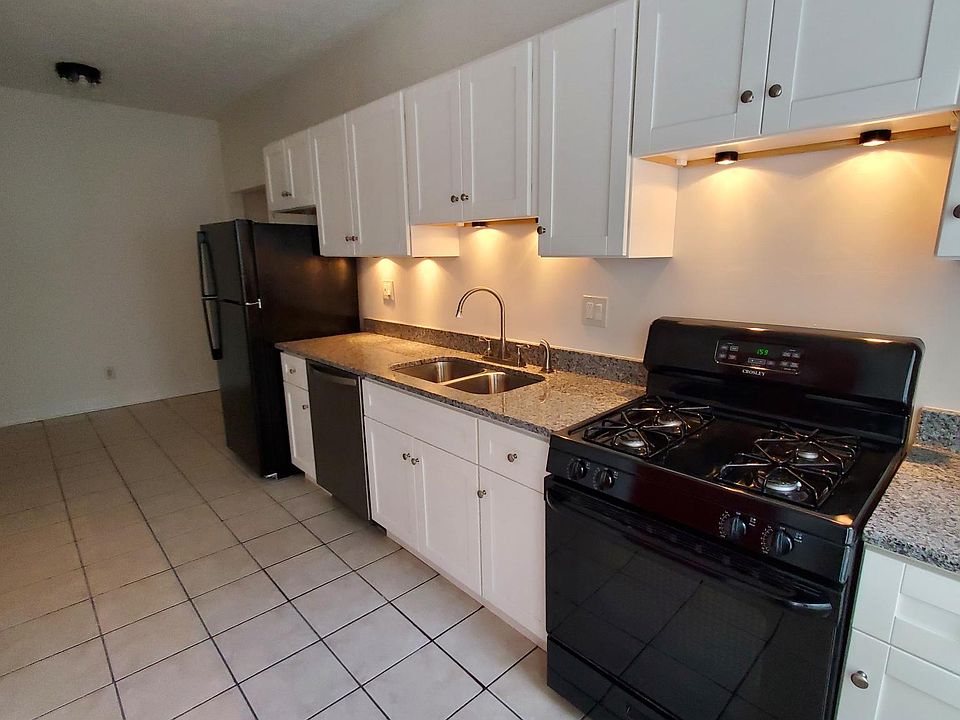 1st image of 11841 Lake Ave APT 9
