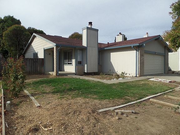 2nd image of 233 Brookdale Dr