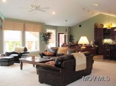 4th image of 103 Belle Meadow Dr
