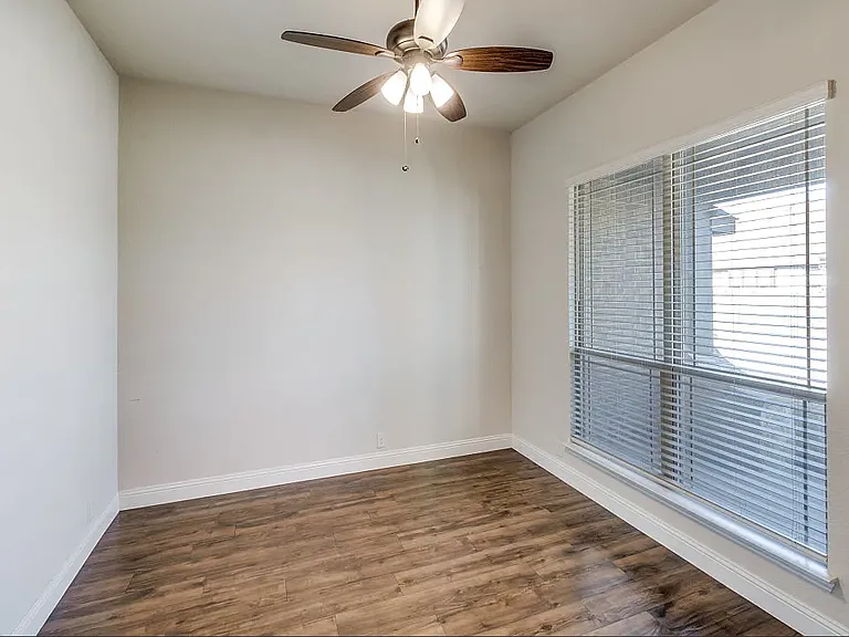 4320 Evening Sun Dr — Photo 13