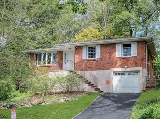 25 Sunset Trl, Rockaway Twp., NJ 07866