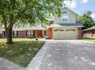 10706 S 88th Cres E, Tulsa, OK 74133