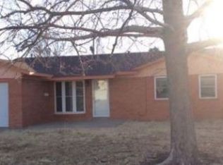 506 Pecan Ave, Dumas, TX 79029