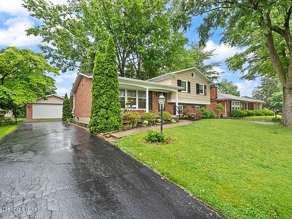 2nd image of 9806 Grenfell Way
