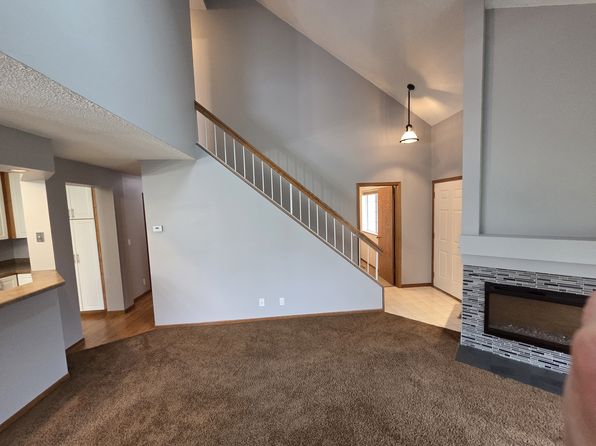 1845 Terraceview Ln N APT D