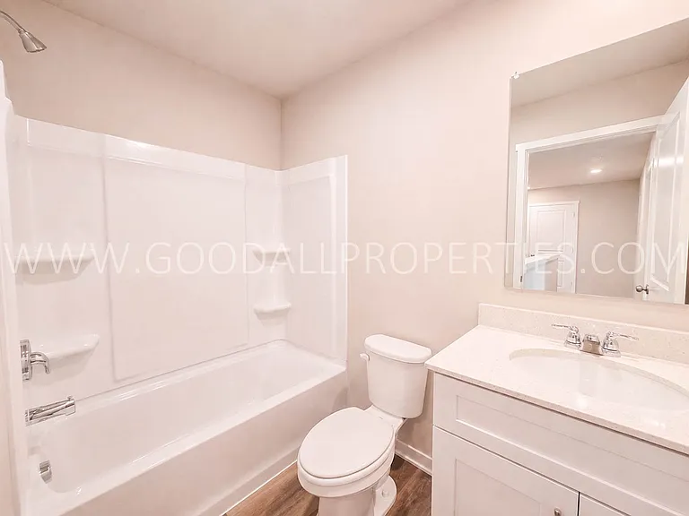 1047 Daisy Ln — Photo 7
