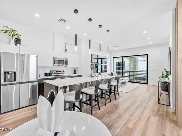 4220 N 32nd st #2 Phoenix Az 85018, Phoenix, AZ 85018